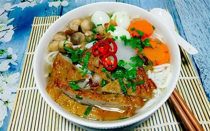 Ăn uống khi đi du lịch Mũi Né