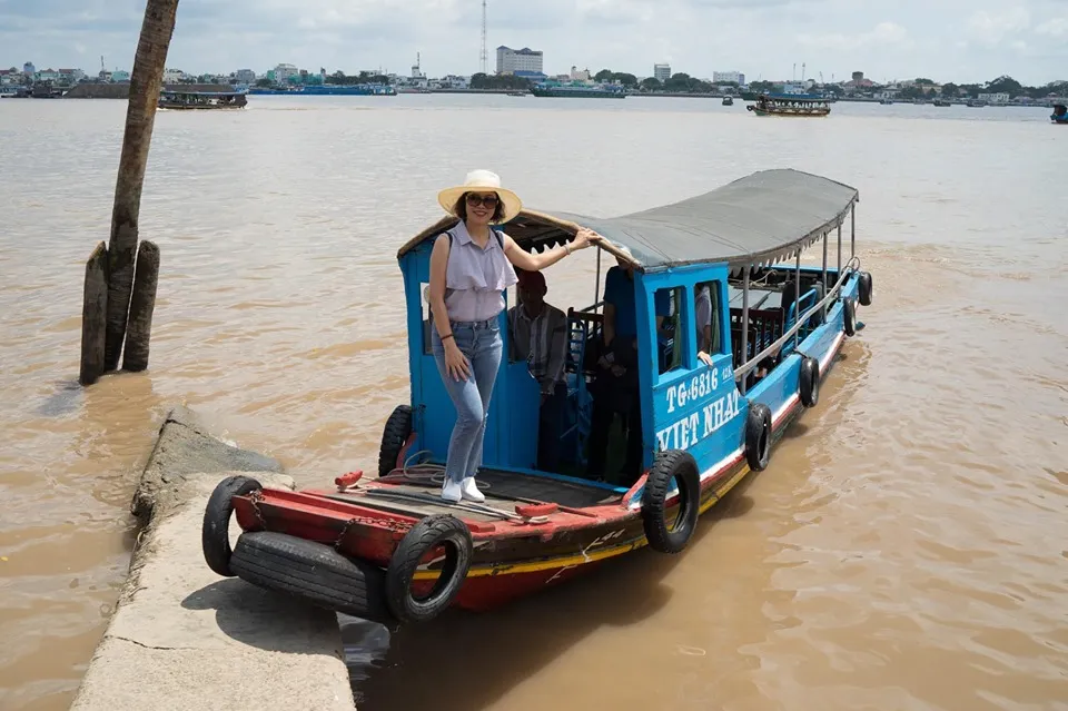 "Bật mí" những kinh nghiệm đi du lịch bụi miền Tây bằng xe máy