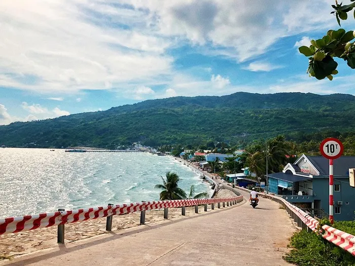 “Bật mí” những kinh nghiệm phượt Hòn Sơn: Ăn gì, chơi gì, ở đâu, thuộc tỉnh nào?