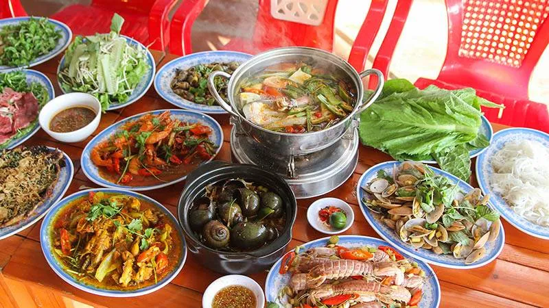 "Bật mí" TOP 6 quán hải sản ngon "khó cưỡng" ở biển mỹ khê đà nẵng