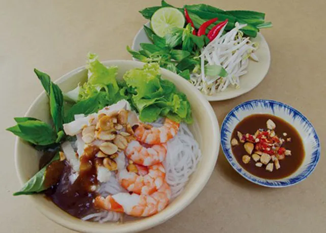 Bún gỏi già mỹ tho - món ăn đặc sản Tiền Giang ngon khá cưỡng