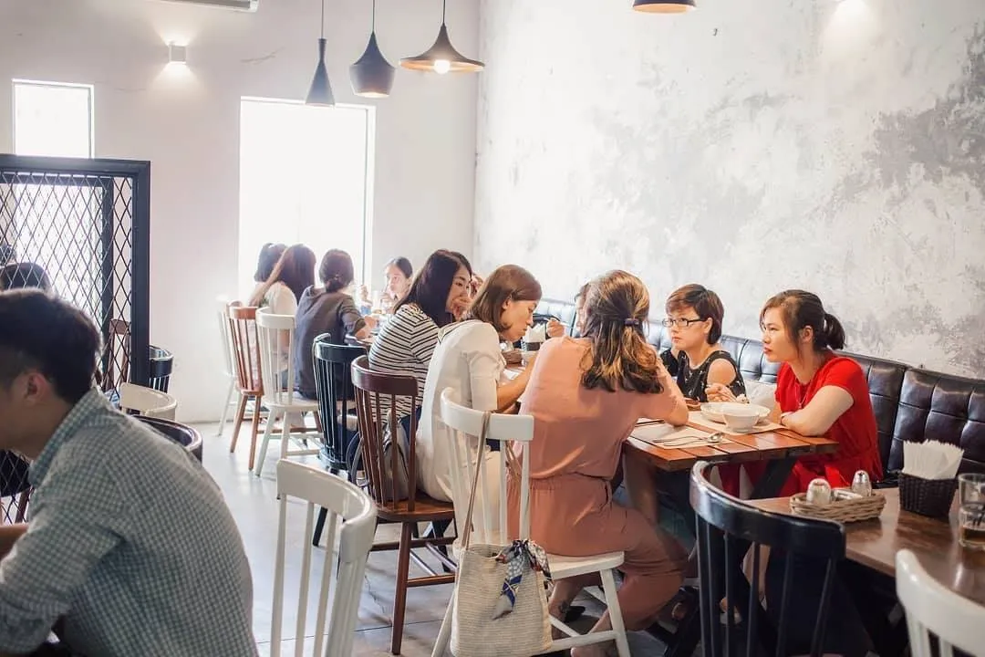 Cập nhật 10 quán cafe view đẹp "chất lừ" tha hồ sống ảo ở Hà Nội năm 2021