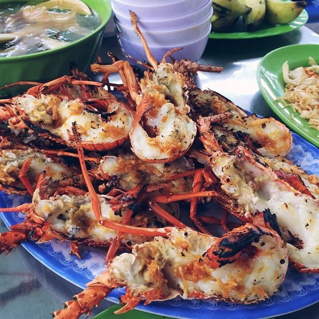 Chia sẻ những kinh nghiệm tham quan khu du lịch Hồ Tràm ở Vũng Tàu – “cảnh bao đẹp, hải sản bao ngon”
