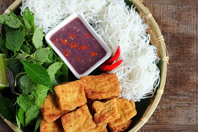 ​Chọn đặc sản khi đi du lịch Hà Nội