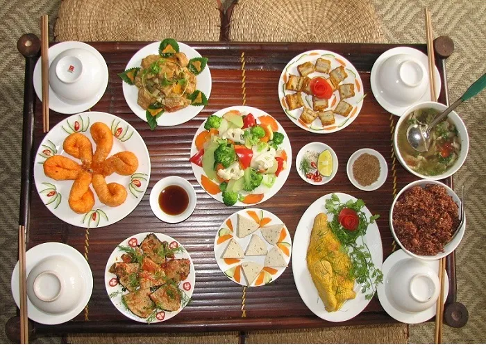 Cơm chay Huế - Nét văn hóa ẩm thực xứ Huế
