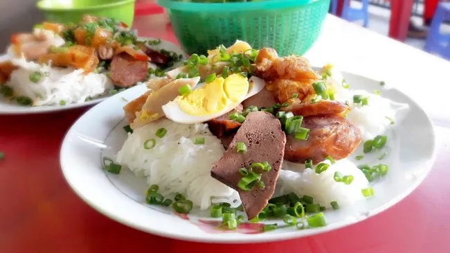 Đặc sản Mũi Né - Bánh hỏi Phú Long