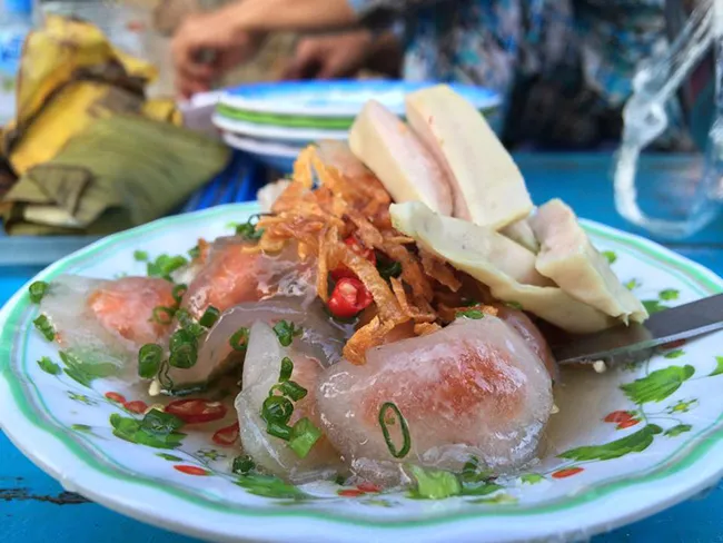 Đặc sản Mũi Né - Bánh quai vạc