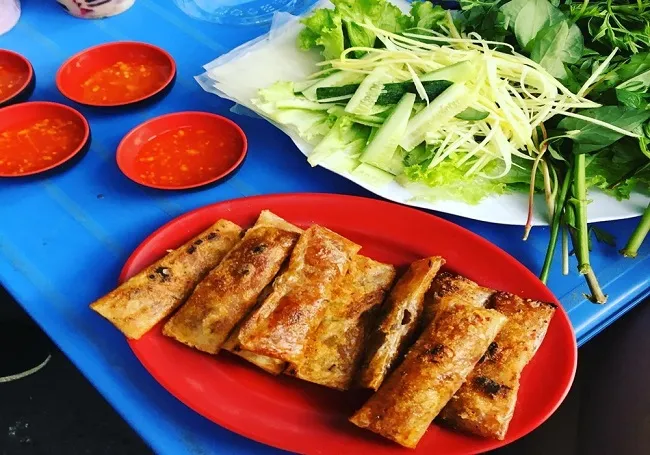 Đặc sản Mũi Né - Chả lụi Hàm Tân