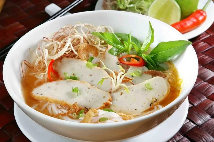 Đặc sản Nha Trang - Chả cá