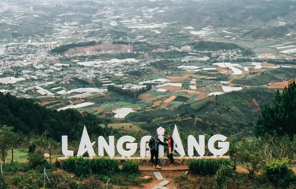 Địa chỉ đỉnh núi Langbiang Đà Lạt nằm ở đâu?
