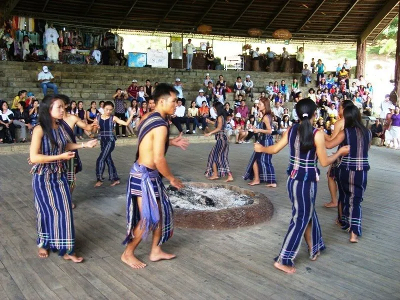 Địa chỉ đồi mộng mơ nằm ở đâu?