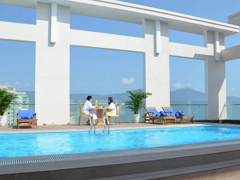 Điểm qua 9 khách sạn "cực chất" tại bãi biển Mỹ Khuê Đà Nẵng