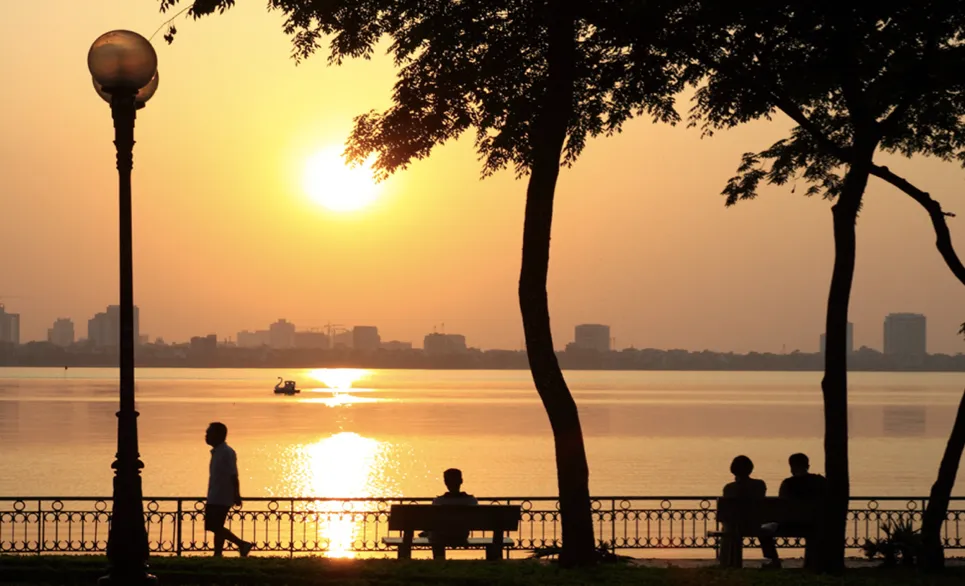 Du lịch Hà Nội 2021 đừng quên ghé Hồ Tây