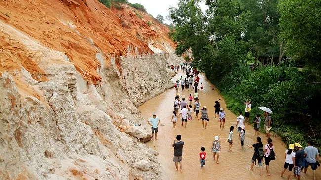 Du lịch Mũi Né đi về trong ngày