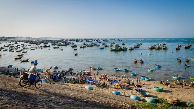 Du Lịch Mũi Né - Làng chài Mũi Né