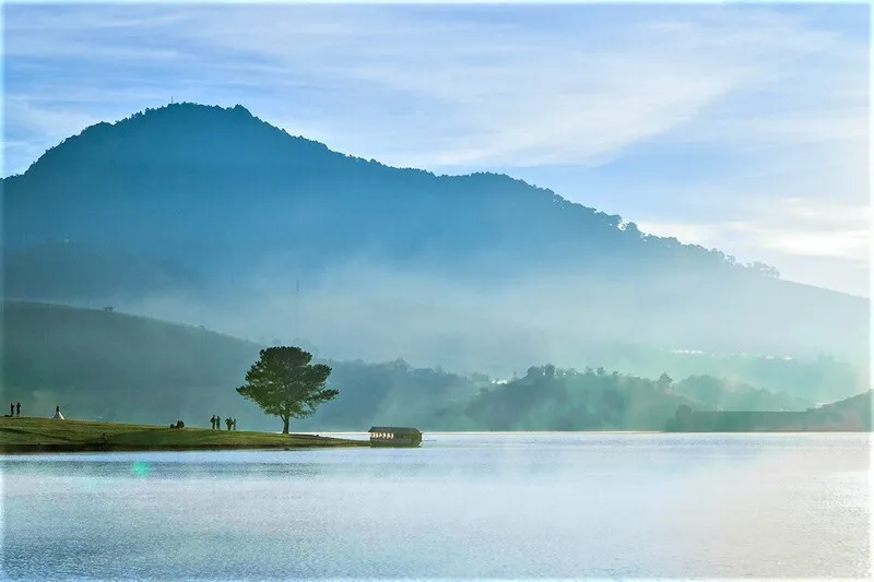 Giá vé tham quan hồ Suối Vàng Đà Lạt là bao nhiêu?