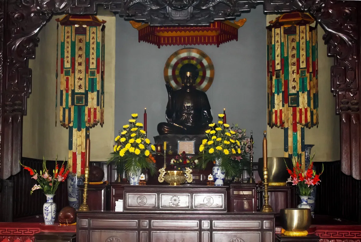 Giới thiệu về chùa Linh Sơn ở Đà Lạt