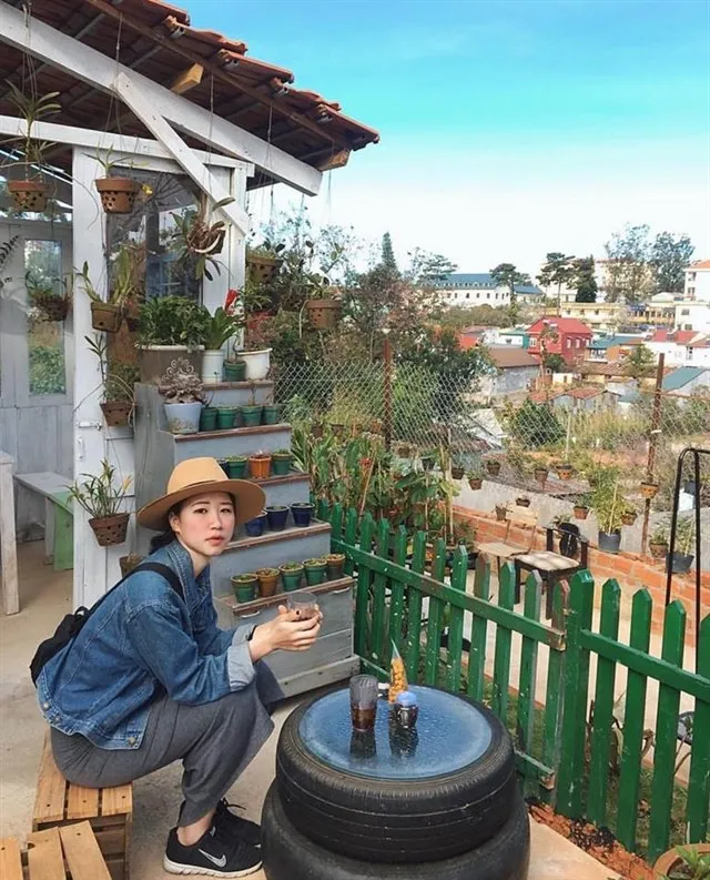 Lập hội trú đông ở 8 HOMESTAY CHẤT LỪ giá chỉ từ 80K/người ở Đà Lạt