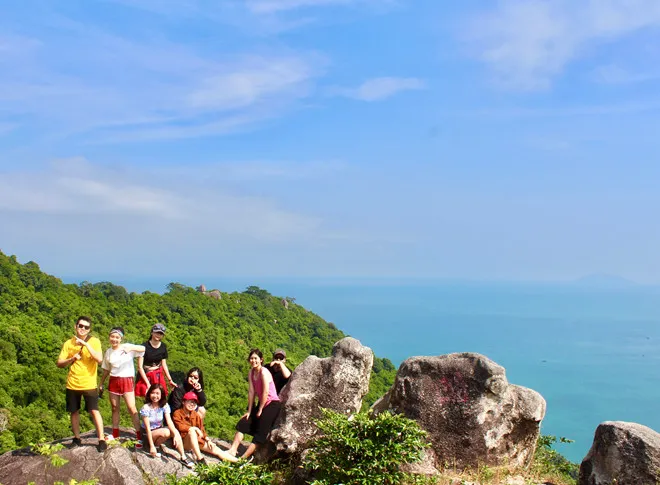 "Lập team" khám phá ngay núi Ma Thiên Lãnh đẹp như "tiên cảnh" ở Hòn Sơn Kiên Giang