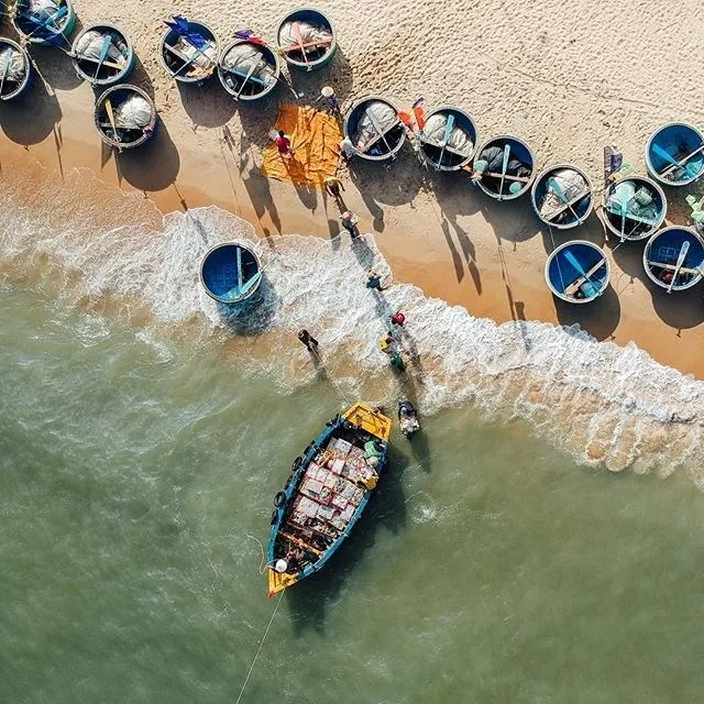 “Lết bánh vu vi bao đã” tại 6 BÃI BIỂN HOANG SƠ đẹp có tiếng gần Sài Gòn