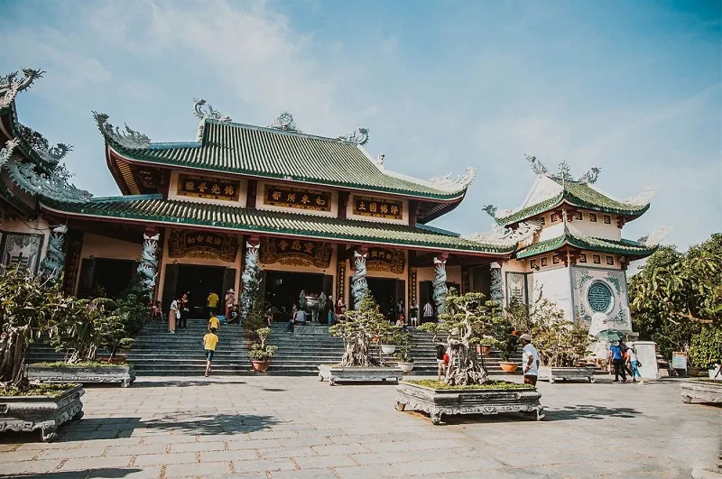 Lưu lại ngay những kinh nghiệm đi du lịch chùa Linh Ứng Bãi Bụt Sơn Trà