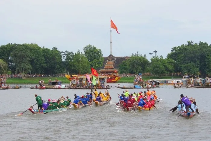 Những điều cần biết khi đi du lịch Huế tự túc vào dịp tết