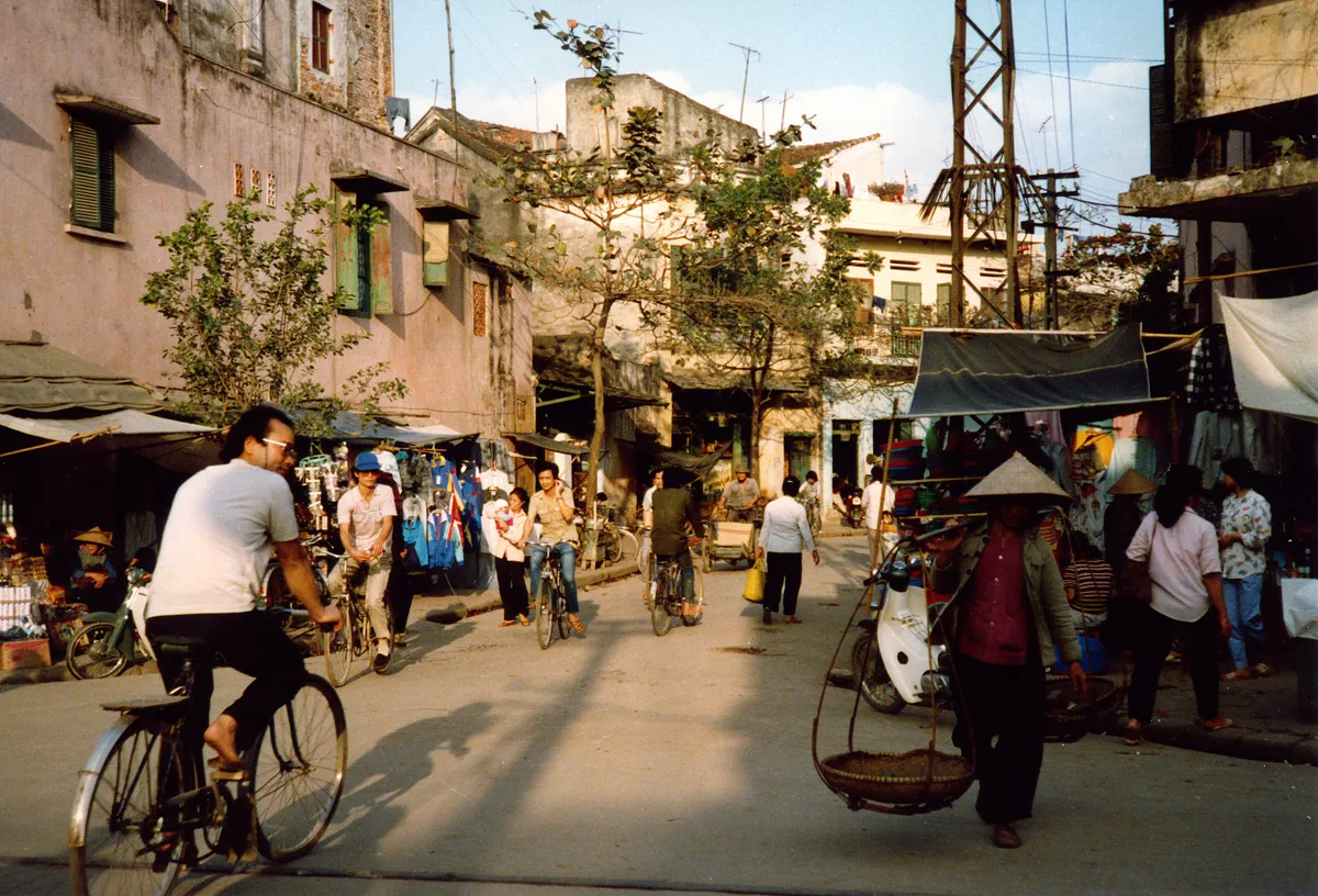 Phố cổ Hà Nội ngày xưa và ngày nay