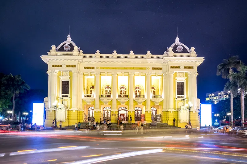 Tham quan Nhà hát Lớn ở Hà Nội