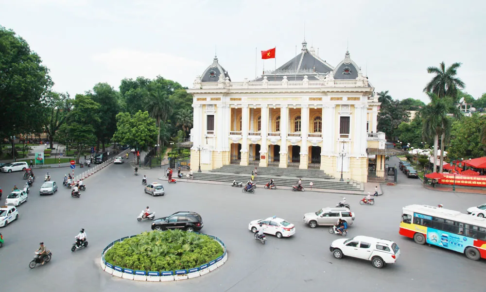 Tham quan Nhà hát Lớn ở Hà Nội
