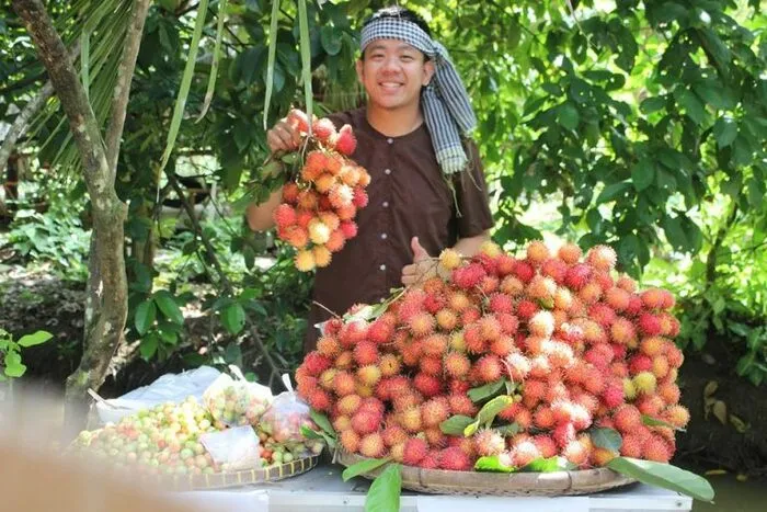 Thẳng tiến miệt vườn chôm chôm Bến Tre ăn không giới hạn chỉ 40k