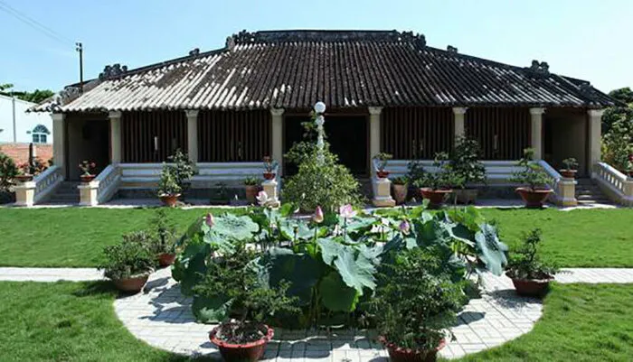 Thuyết minh về khu tưởng niệm đền thờ Phạm Hùng ở Vĩnh Long