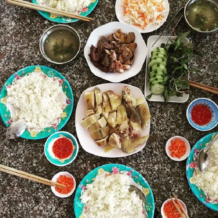 TOP LIST - Địa chỉ 15 quán ăn trưa ngon "bá cháy" ở Đà Lạt