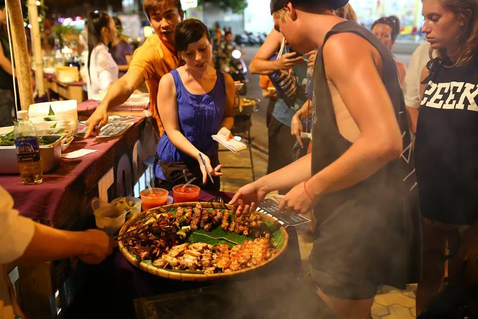 Tranh thủ đi ngay LỄ HỘI ẨM THỰC ĐƯỜNG PHỐ Mũi Né lớn nhất năm